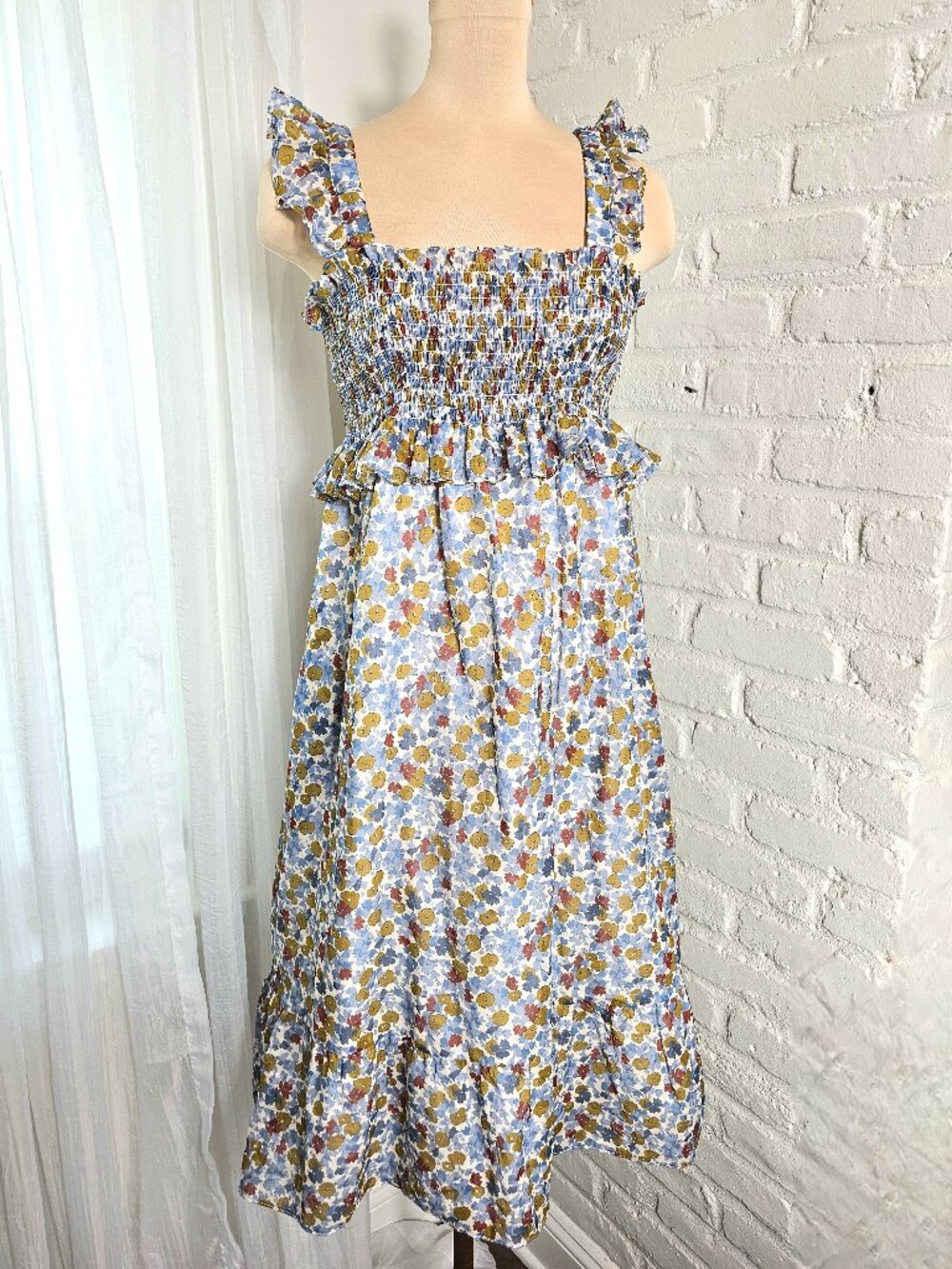 Frances Hart Floral Smocked Sundress Size M Ruffle Strap Square Neck Midi Blue D